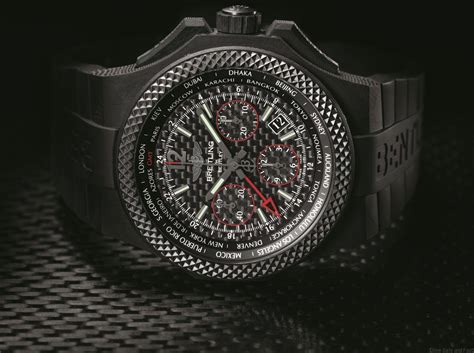 Breitling for Bentley Bentley GMT B04 S Carbon Body 